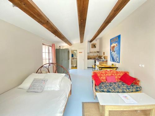 Le Loft de La Casa Roca avec piscine near St Tropez in Cogolin