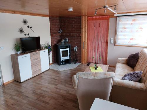 Bungalow Seeblick inkl Boot in Krakow am See