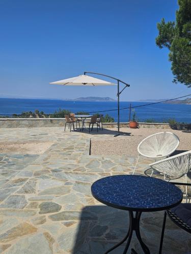 NISIDA Resort & Meditation center - Adult only in Driopi (Attiki)