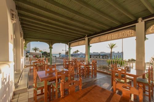 Hotel Sal Marina - image 9