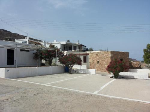Zeus Apartments 3