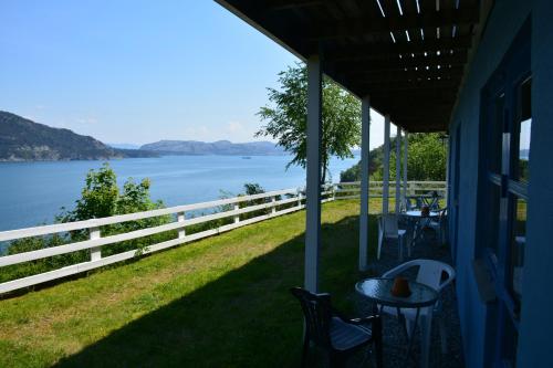 شرفة/ تراس, Langenuen Motel & Camping in ستورد