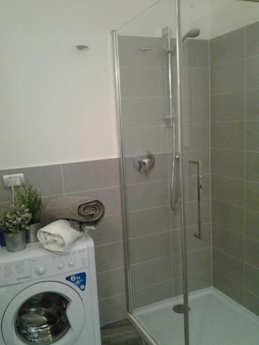 Como Via Carcano 13 - image 9