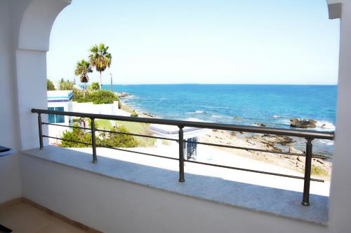 Dreamy Cartoon Seaside House in Келібія