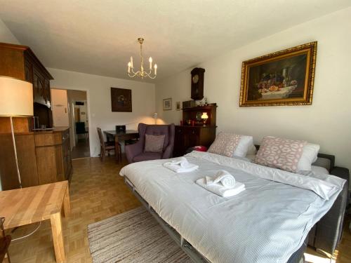  Viktoria A37 by Arosa Holiday in Arosa