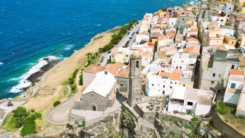 Dimora Storica con Vista Mare Infinita - Casa De Lu Ventu