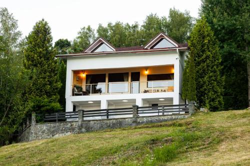 Chalet Belle Vue in Manecju