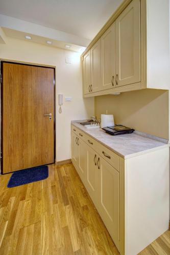 Oasis Moonze - Apartment - Zemun