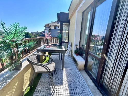 Vitosha Terrace 1BR Apartment with Parking, Sofia (Foto 4)