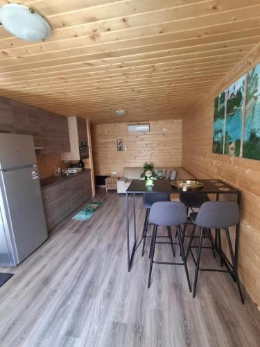 BékaLak Vendégház (BekaLak Vendeghaz) in Domsod