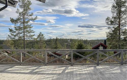 View, Cozy Apartment In Syssleback With Sauna in Branas