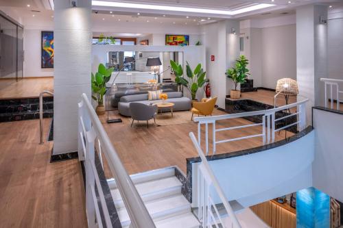 Létesítmények, Hotel Serhs Rivoli Rambla near Plaza Catalunya