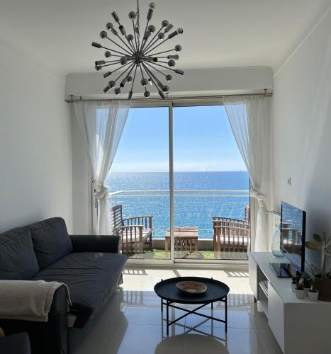 Appartement vue mer - Promenade des Anglais, Ницца