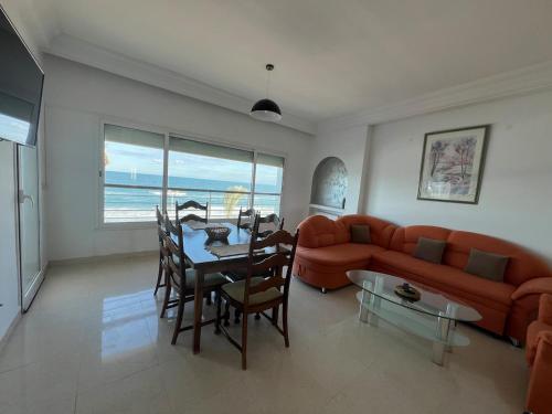 Front sea balcony mahdia in Hiboun