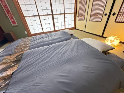 Twin Room with View image 4