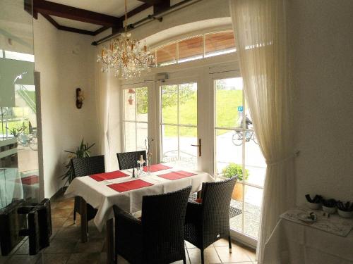 Restaurant, Seehotel Lono in Dahme