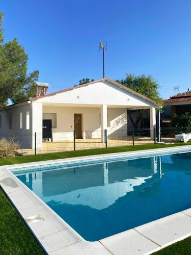 Villa Alarilla Grupos Grandes in Fuentidueña de Tajo
