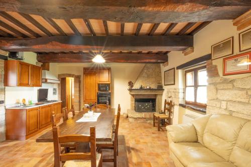 Agriturismo Casale delle Lucrezie 4