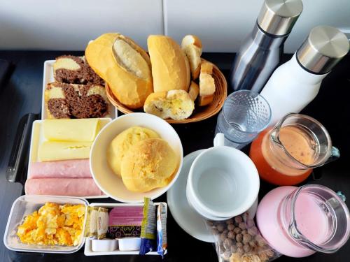 Food and beverages, Hotel Prime Tatuape - Proximo a Estacao do Metro Belem in Belem