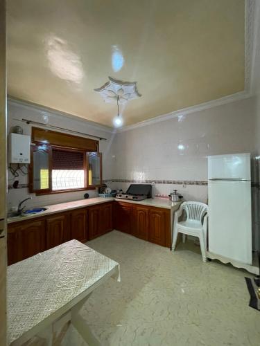 شقة للكراء بشاطئ زمانة بالجبهة