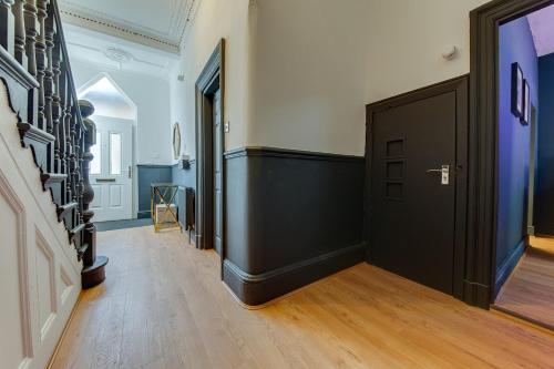 Exterior view, The Rockfield by Serene Stays Stylish 6BR near Anfield with Bar Virgin Media and Fast WiFi in Everton
