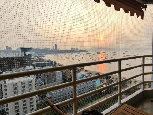 Viewtalay 6 Premium Suites, Pattaya central