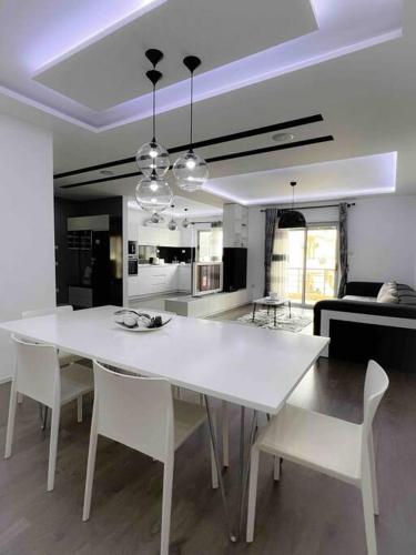 Quiet, Condo in the heart of Vlore!, Vlorë (fotografie 8)