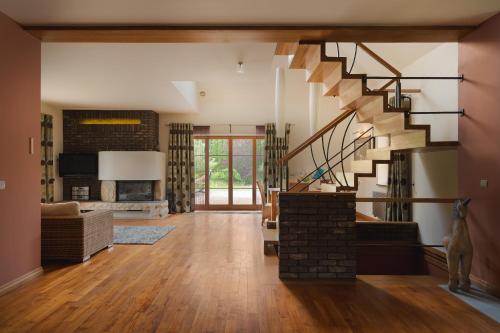 صالة مشتركة/ منطقة التلفزيون, Willa Yezioro in Przybrodzin