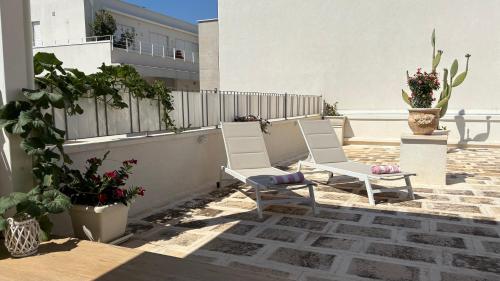 Pietra di Luna relaxing private terrace