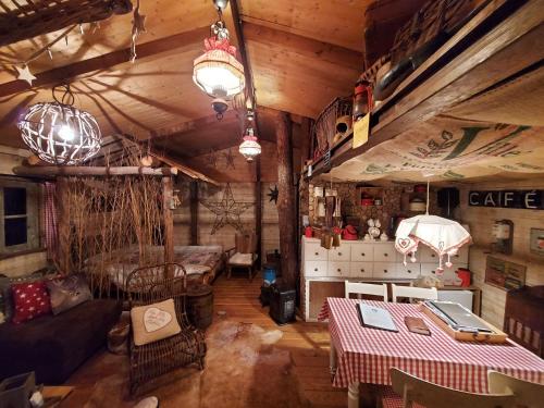 Jardin Rêveur la cabane La tête dans les étoiles chambre d'hôte Florée