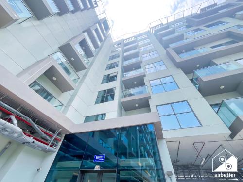 Bright 2Bed Family Home l Pool , Gym access, Dubaï (photo 2)