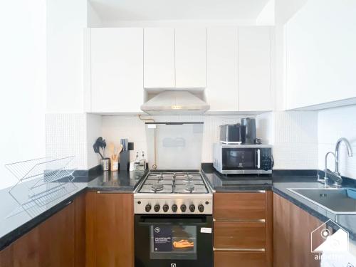Bright 2Bed Family Home l Pool , Gym access, Dubaï (photo 7)
