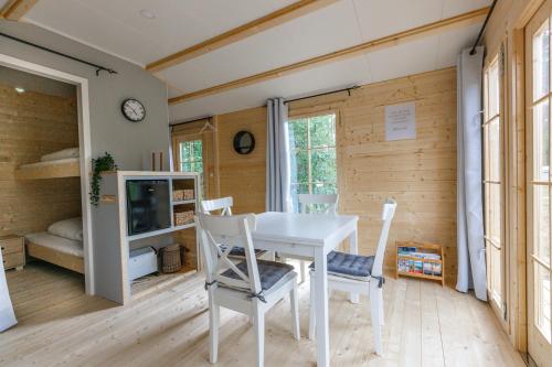 Gustava Parken - 4 persons cottage in Laggasen