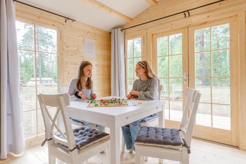 Gustava Parken - 4 persons cottage in Laggasen