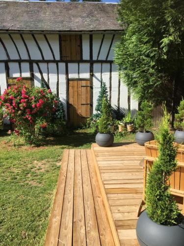 Villa des glycines et Spa in แซ็งต์ลี