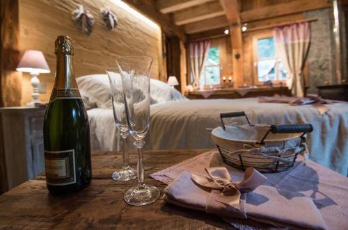 Amour de Chalet - Clairière aux cabanes - Bol d'air (Amour de Chalet - Clairiere aux cabanes - Bol d'air) in La Bresse