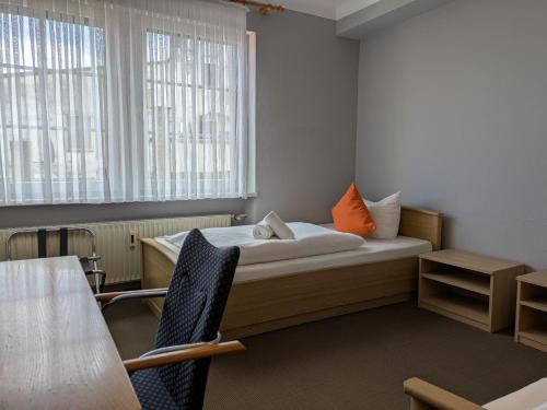 2 twin beds