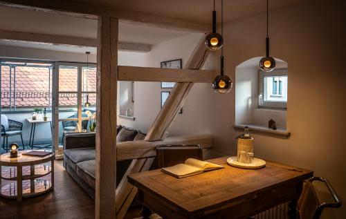 Erkély/terasz, Hästens Boutique Biohotel - chez Douverne (Hastens Boutique Biohotel - chez Douverne) in Sommerach