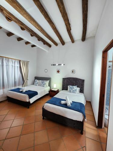 Three-Bedroom Apartment image 7