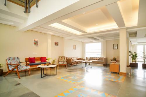 Sukama Resort and Spa in 穆克泰什戰爭