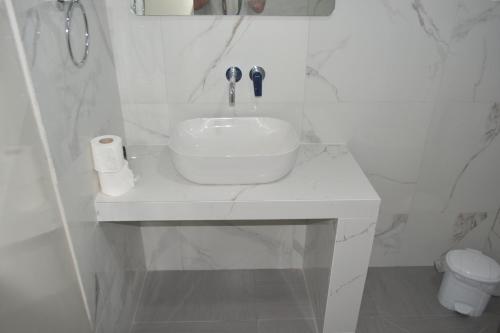 Lefka Ori - image 12