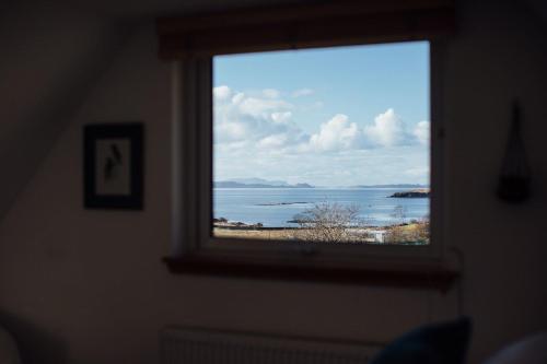 Shell Cottage B&B in Toscaig