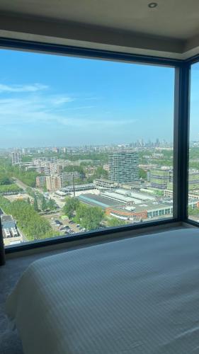 Designer City Apartment - Central Rotterdam - Walk Everywhere in Rijswijk