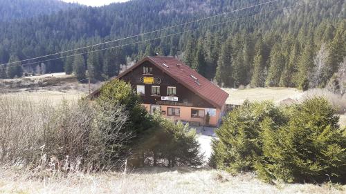 Domaine Des Hauts Viaux 1