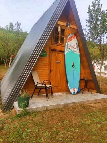 Moonlight & Starlight lodges in Orašac