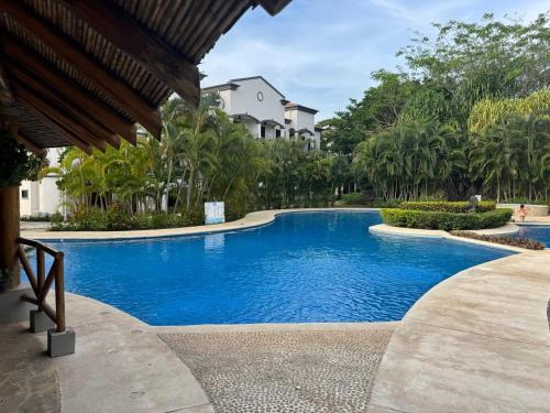 Las Flores Tamarindo Condominium in Villareal