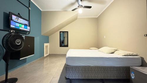 Suite 04 - Hospedagem Guaruja near Flor De Pitanga Confeitaria