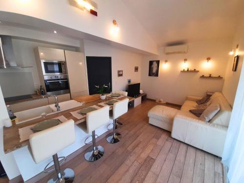 Maison cosy a Perols - proche plage & Parc Expo Arena - clim, garage near Montpellier-Méditerranée Airport