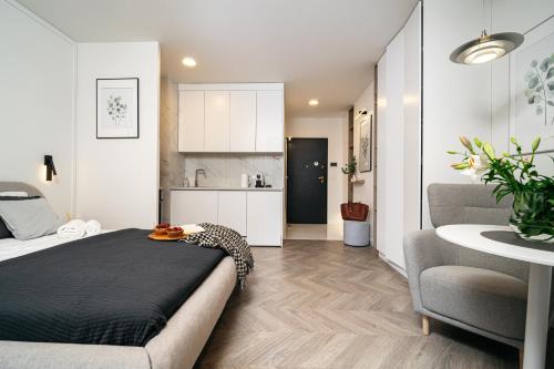 Kwintesencja wygody w Centrum apartamenty 26 i 63 by Apartamenty na dni Wrocław, Breslau (Foto 9)