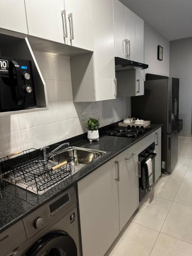 One-Bedroom Apartment image 10